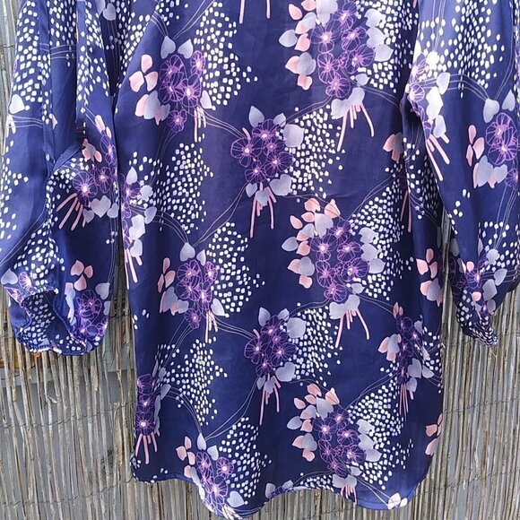 Forever 21 Women's Navy Floral Blouse with Peekaboo Shoulders - S/P - Picture 11 of 12
